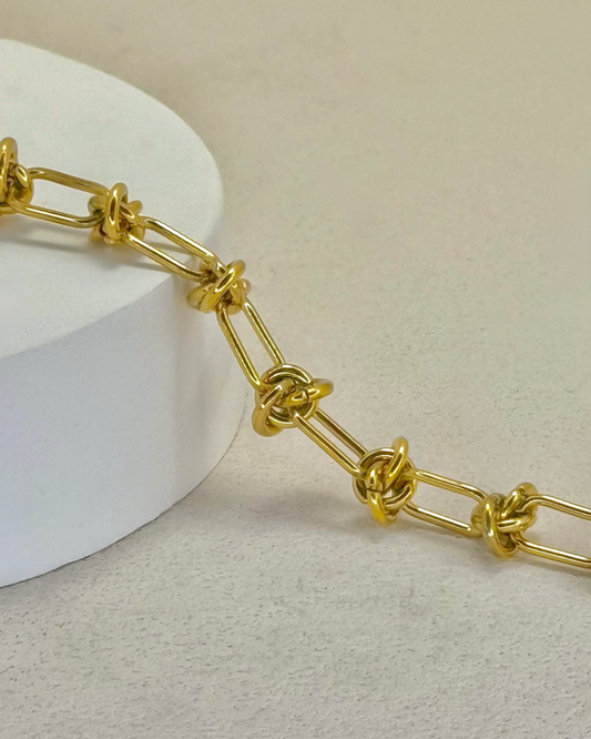 ALBA Knot Chain Bracelet