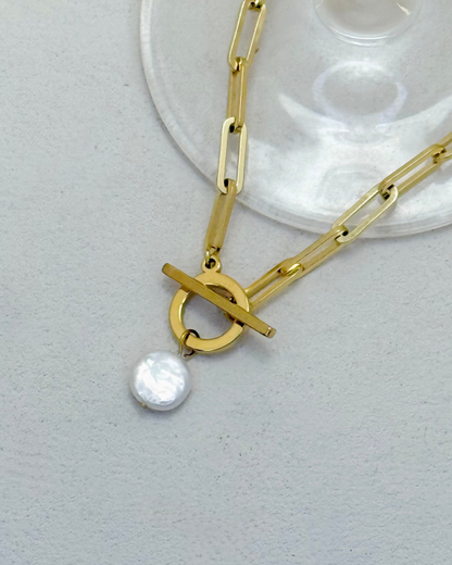 LUNA Paperclip Chain with Baroque Button Pearl Necklace