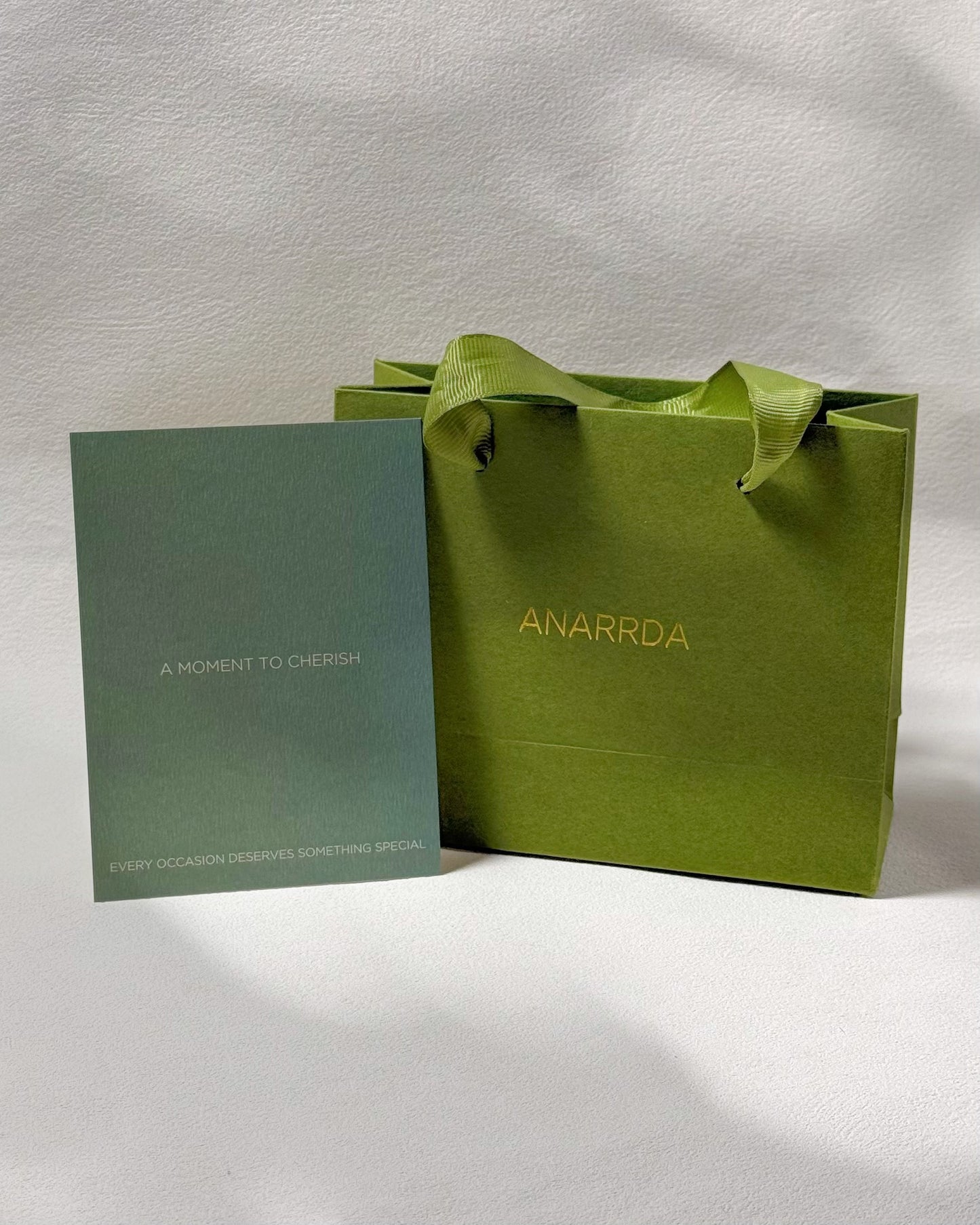 The Complete Gift - 專屬禮袋及心意卡