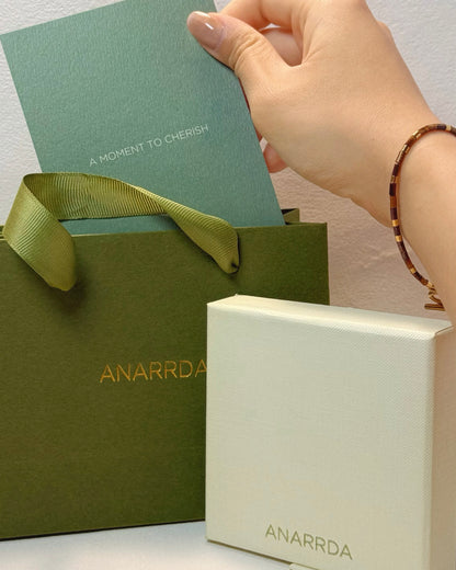 The Complete Gift - 專屬禮袋及心意卡